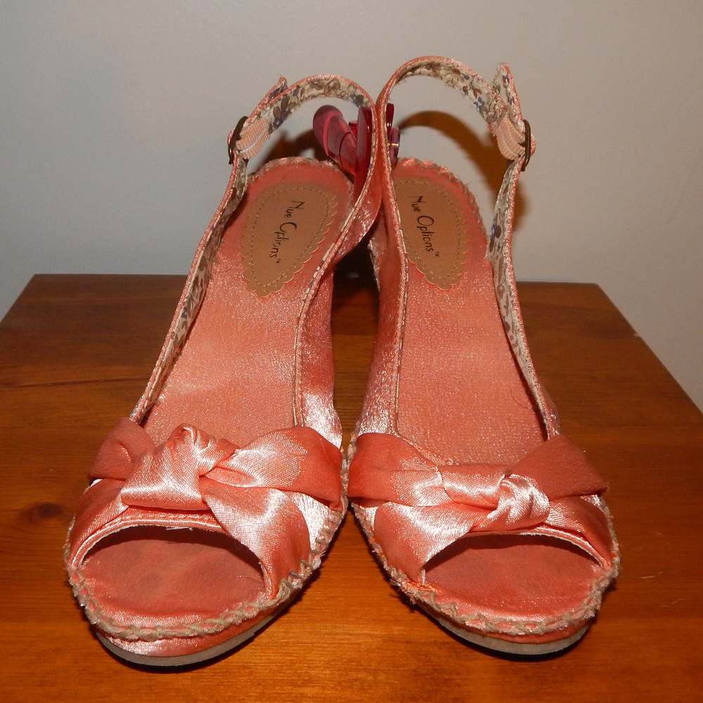 Nue Options Coral silk peep toe wedges